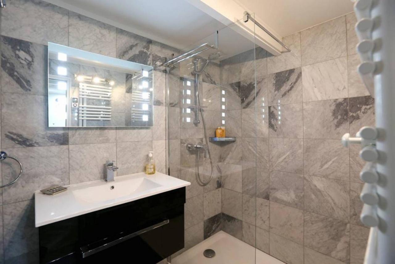 Apartment Remodeled Parisian Paris