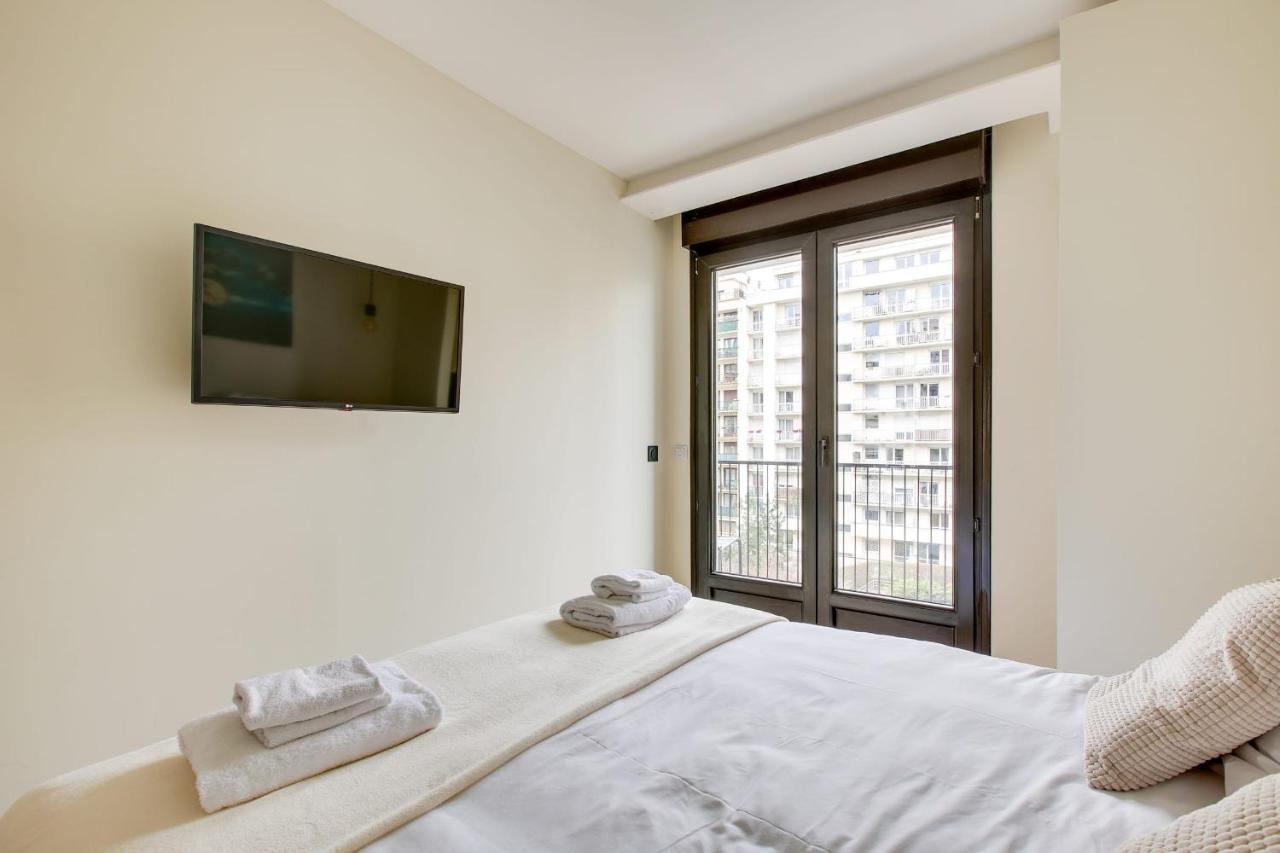 185 Five - Superb In * Parigi