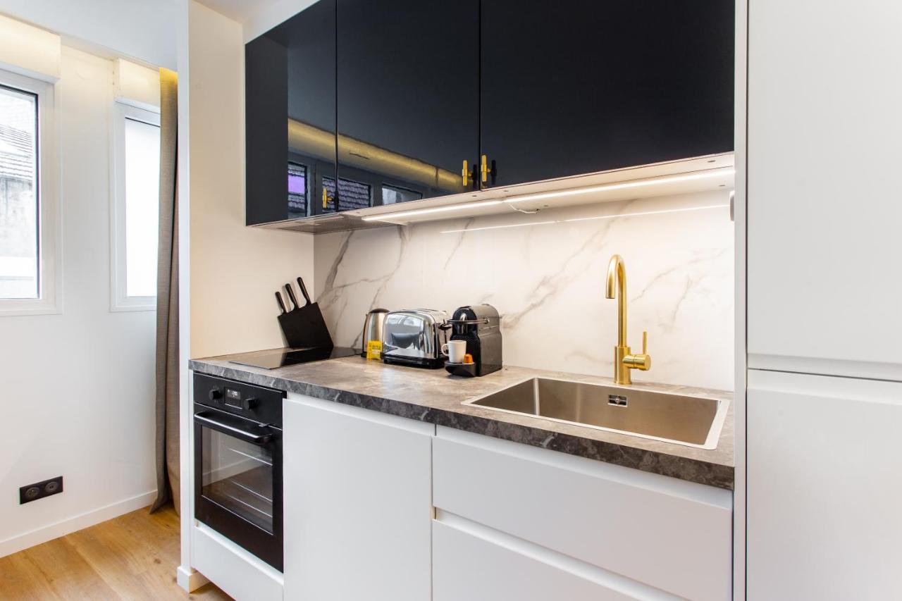 Cmg Canal Saint-martin Vellefaux Apartment