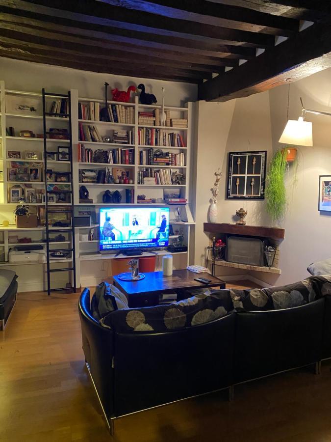 With Terrace In Center - Montorgueil District Apartment *