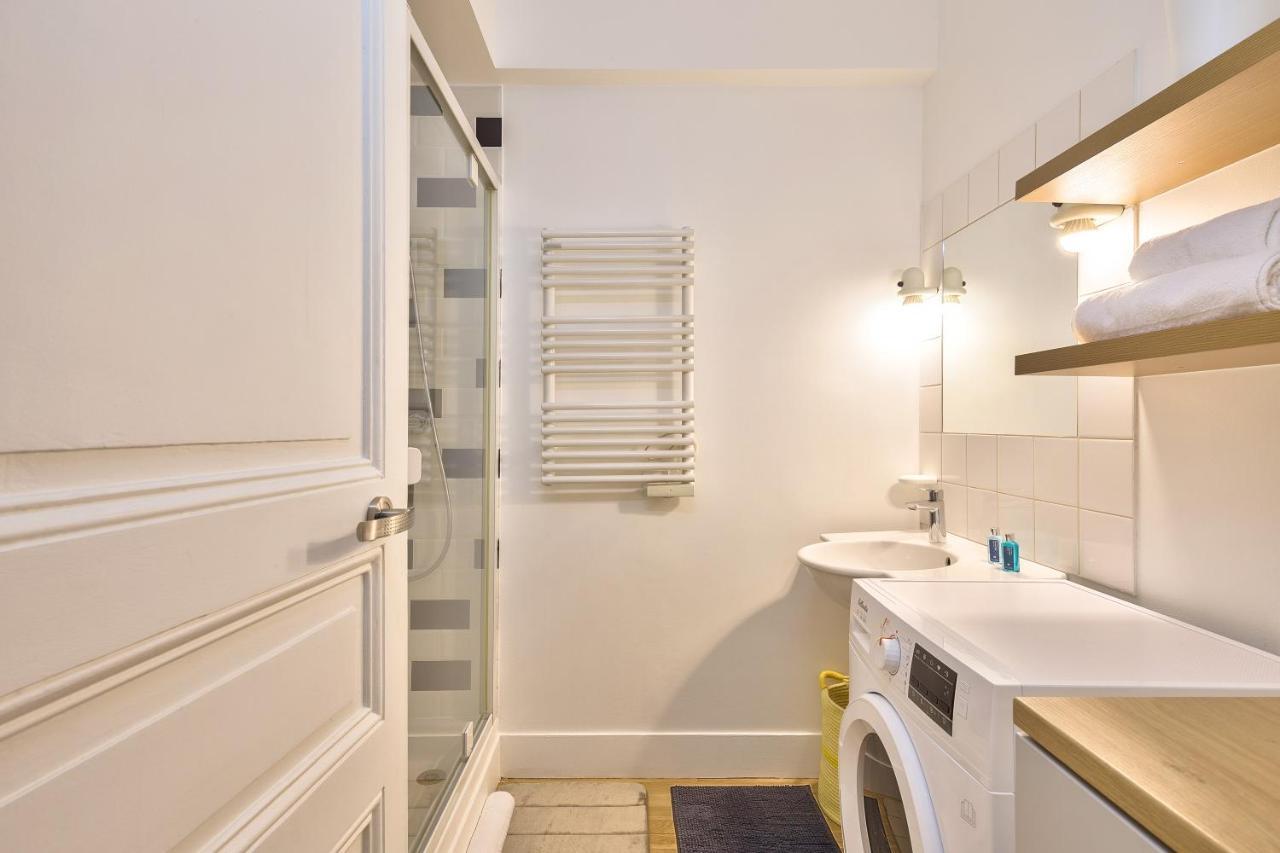 New Paradis - 2bdrs Flat In The Heart Of