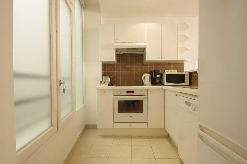 Bridgestreet Champs-elysees Apartment *