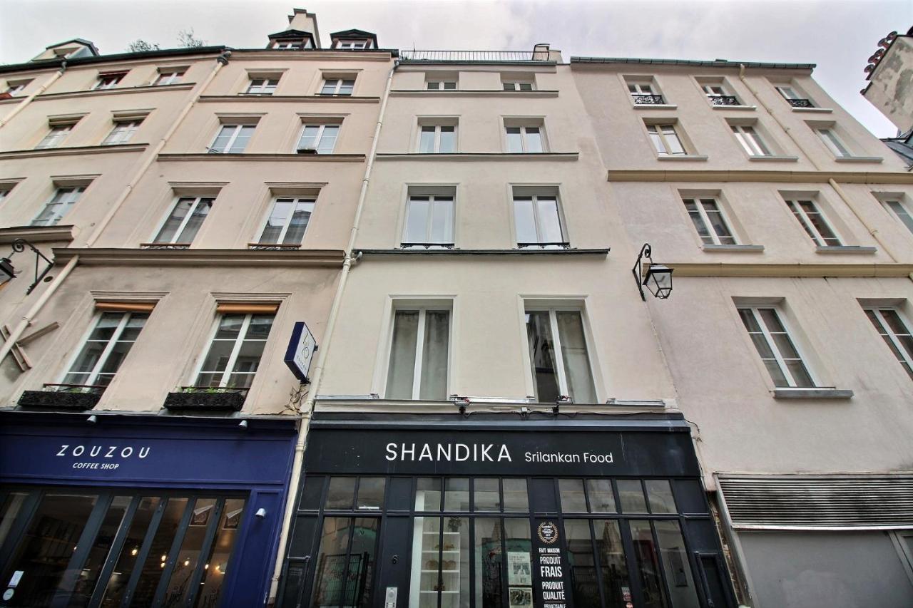 102201 - A Charming Setting For 4 People In Montorgueil * Parigi