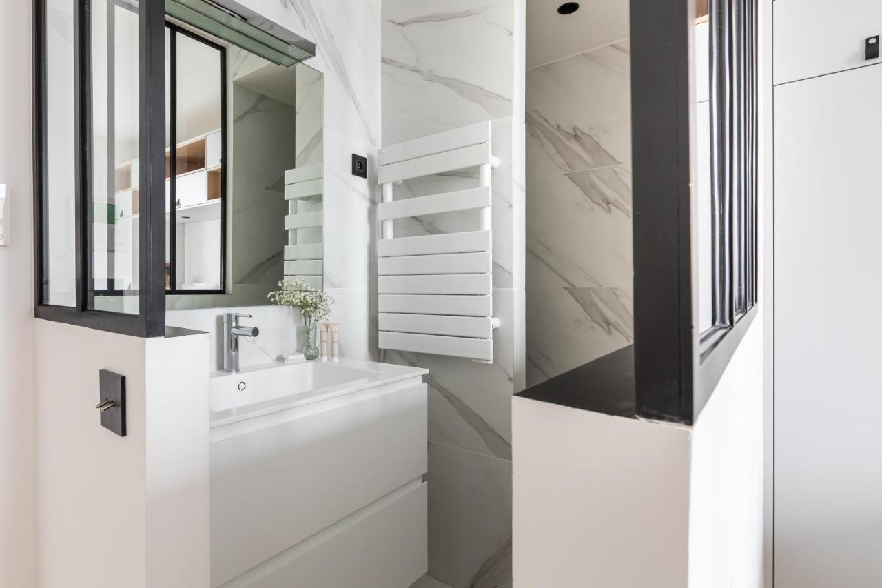 Pick A Flat's In Saint Germain - Rue Corneille Paris