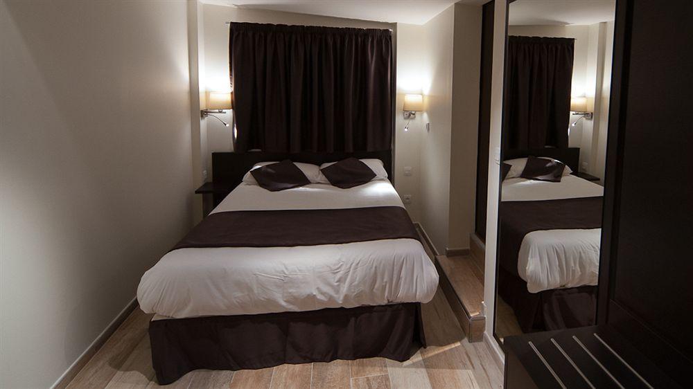 Central Hotel Parigi