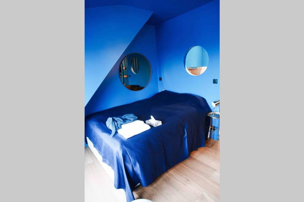 Eiffel Tower Romantic View Apartment *