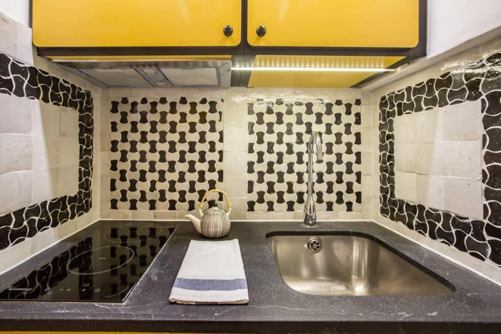 Charming Le Marais Retro Appartamento *