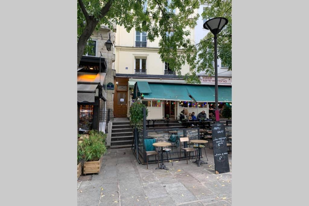 Charming Le Marais Retro * Parigi