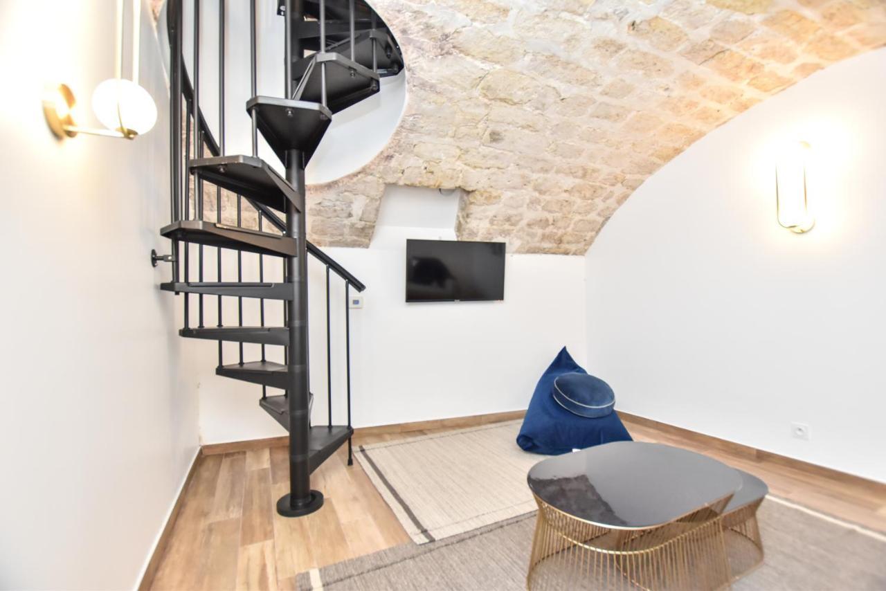 Cmg Saint-georges/ Rodier * Parigi