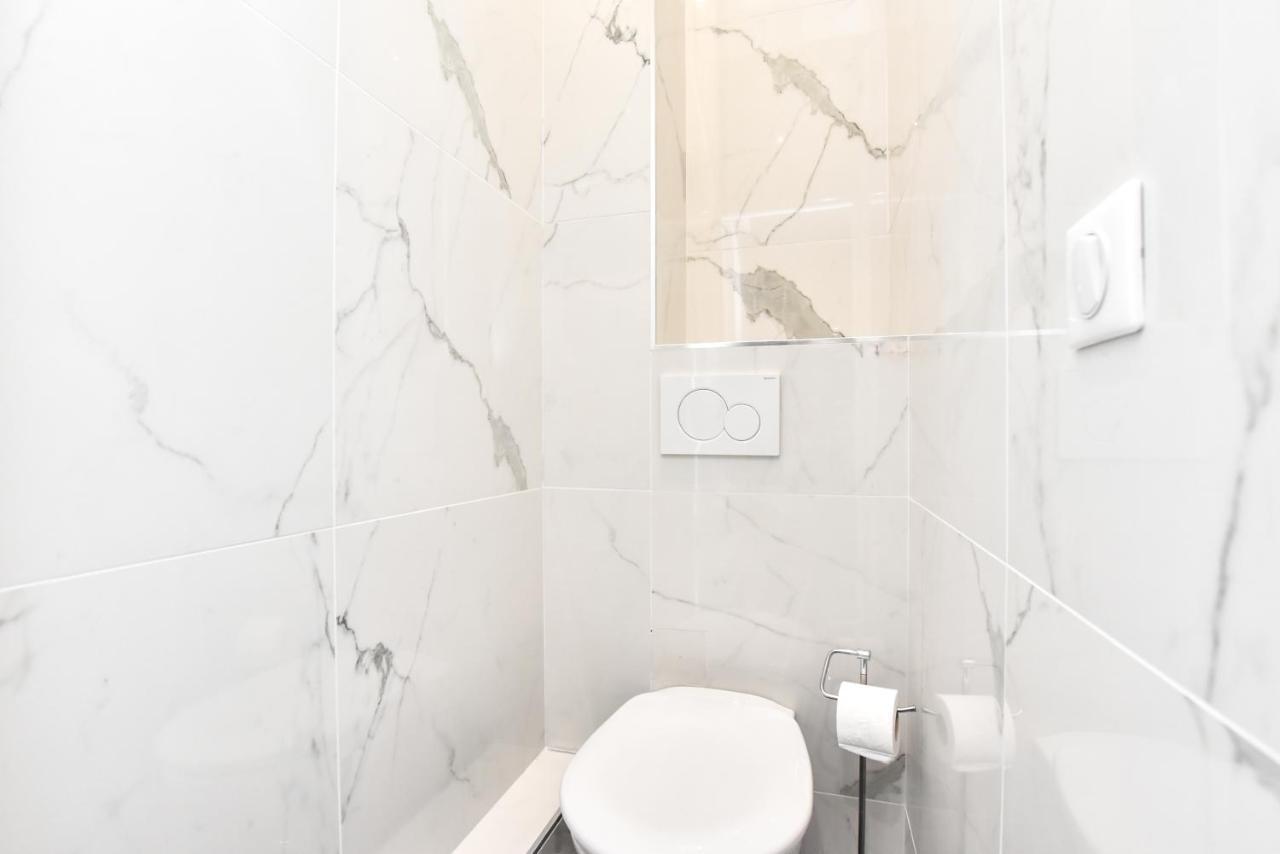 Appartamento Cmg Place Saint Fargeau 1 *