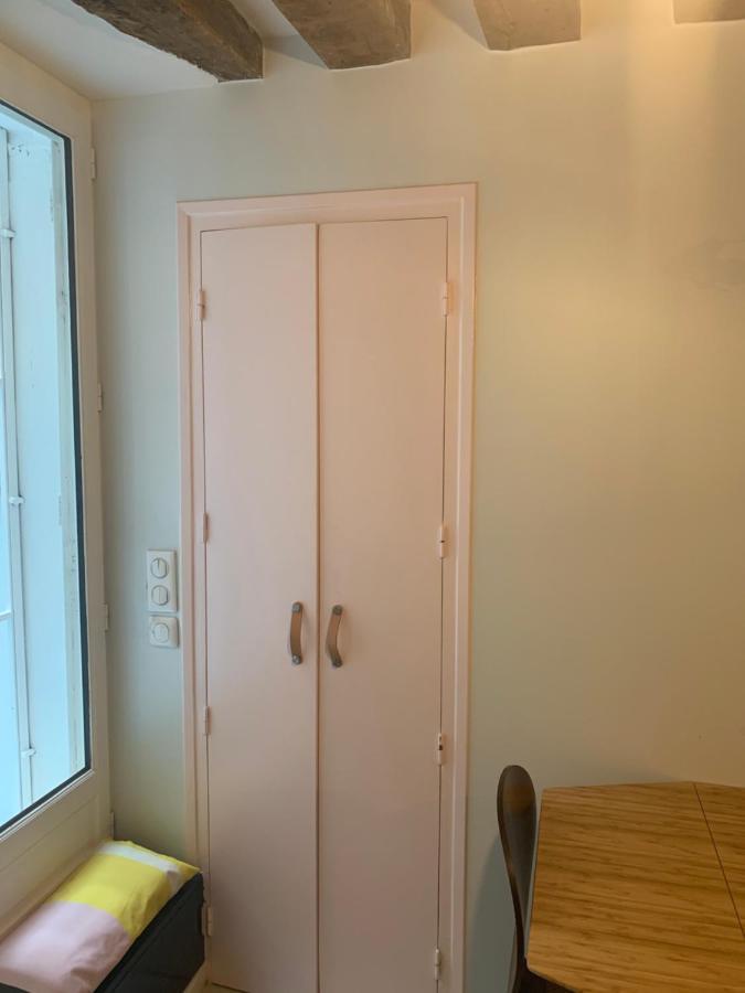 6 Saint Germain Seine Apartment *