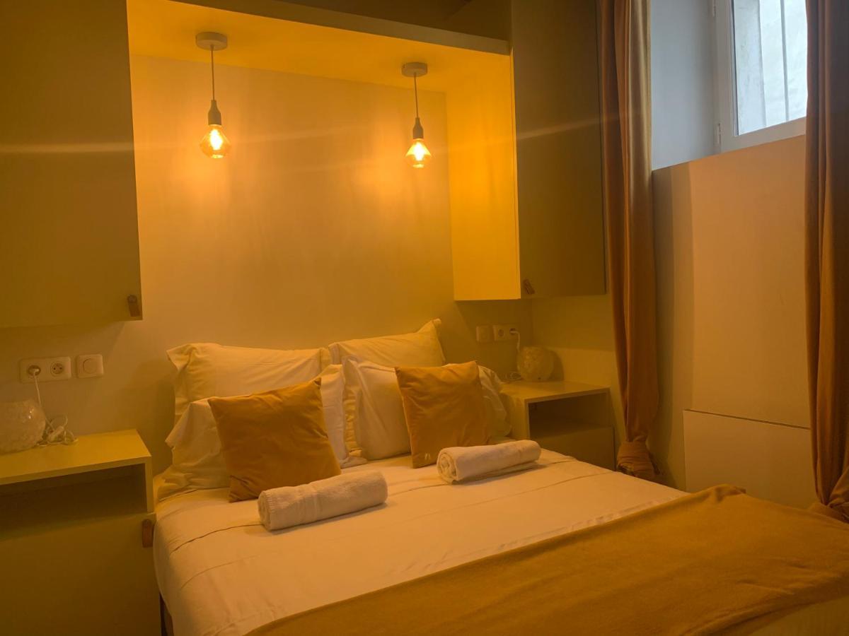 6 Saint Germain Seine Paris