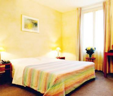 Hotel Du Continent