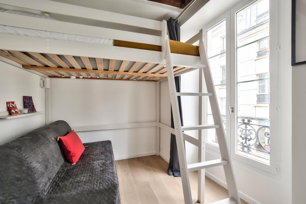 Apartment Lovely Mezzanine In The Heart Of 3m Paris