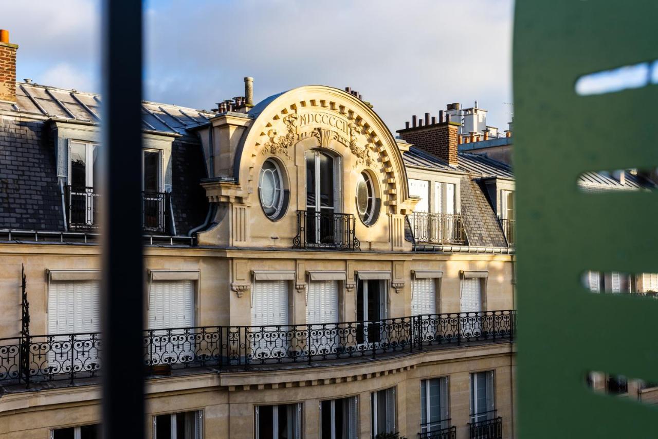 Hotel Bonsoir Madame 4*