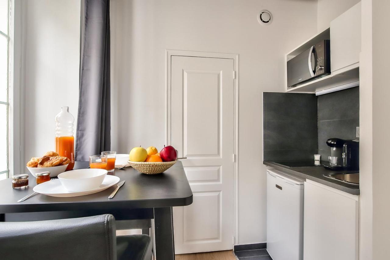 Apartment Lovely Mezzanine In The Heart Of 3m Paris