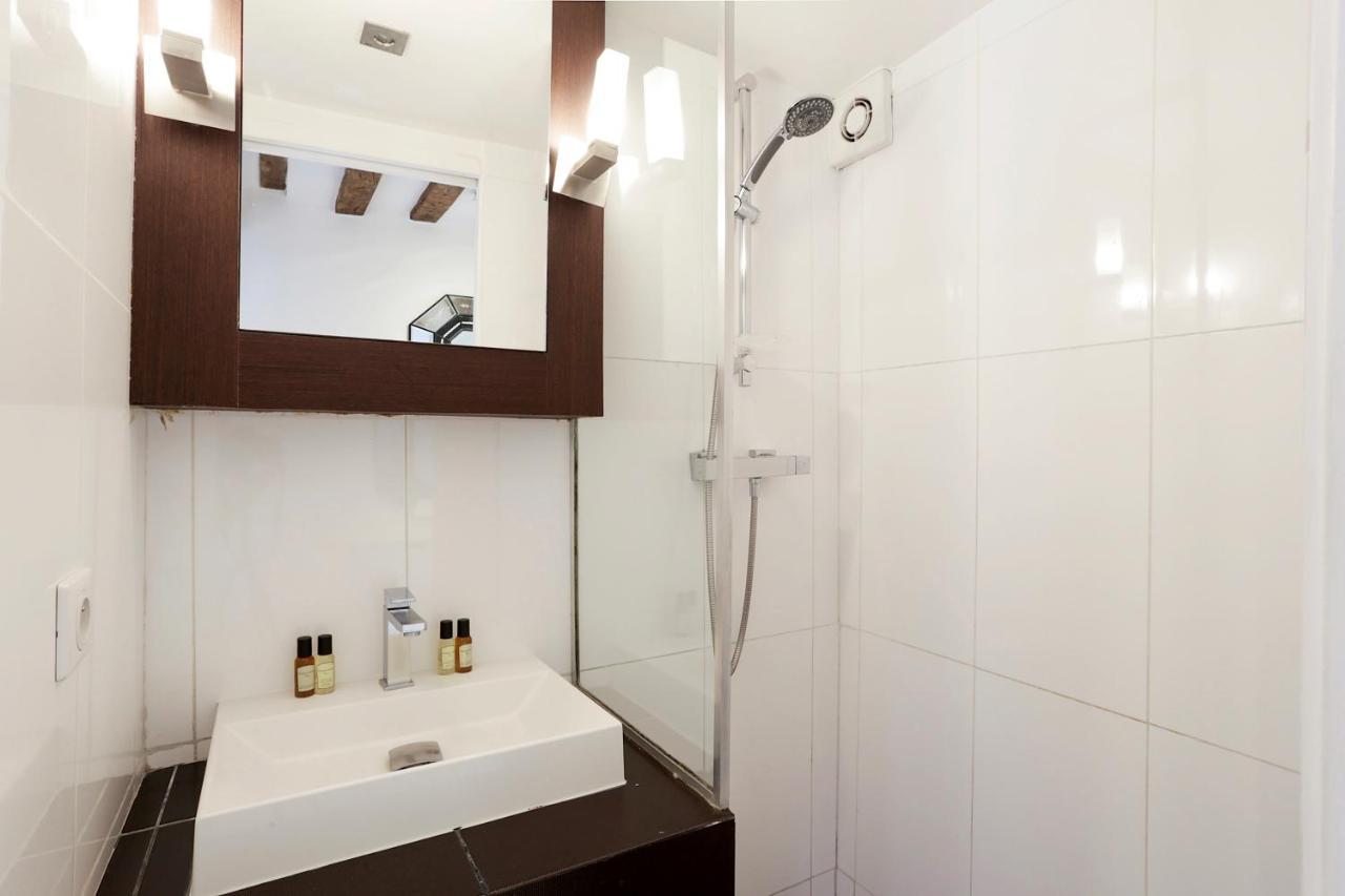 Habitat Parisien - 1br-1ba - Duplex Louvre Museum Apartment Paris