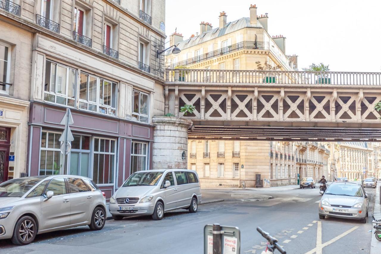Greeter-bel Parisien De 70m2 - St Lazare *