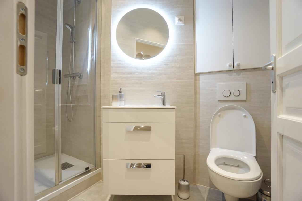 Apartment Large Flat At 2 Steps From The Eiffel Tower Paris