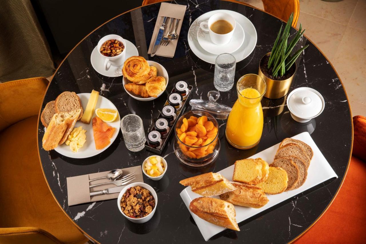 Aiglon Hotel