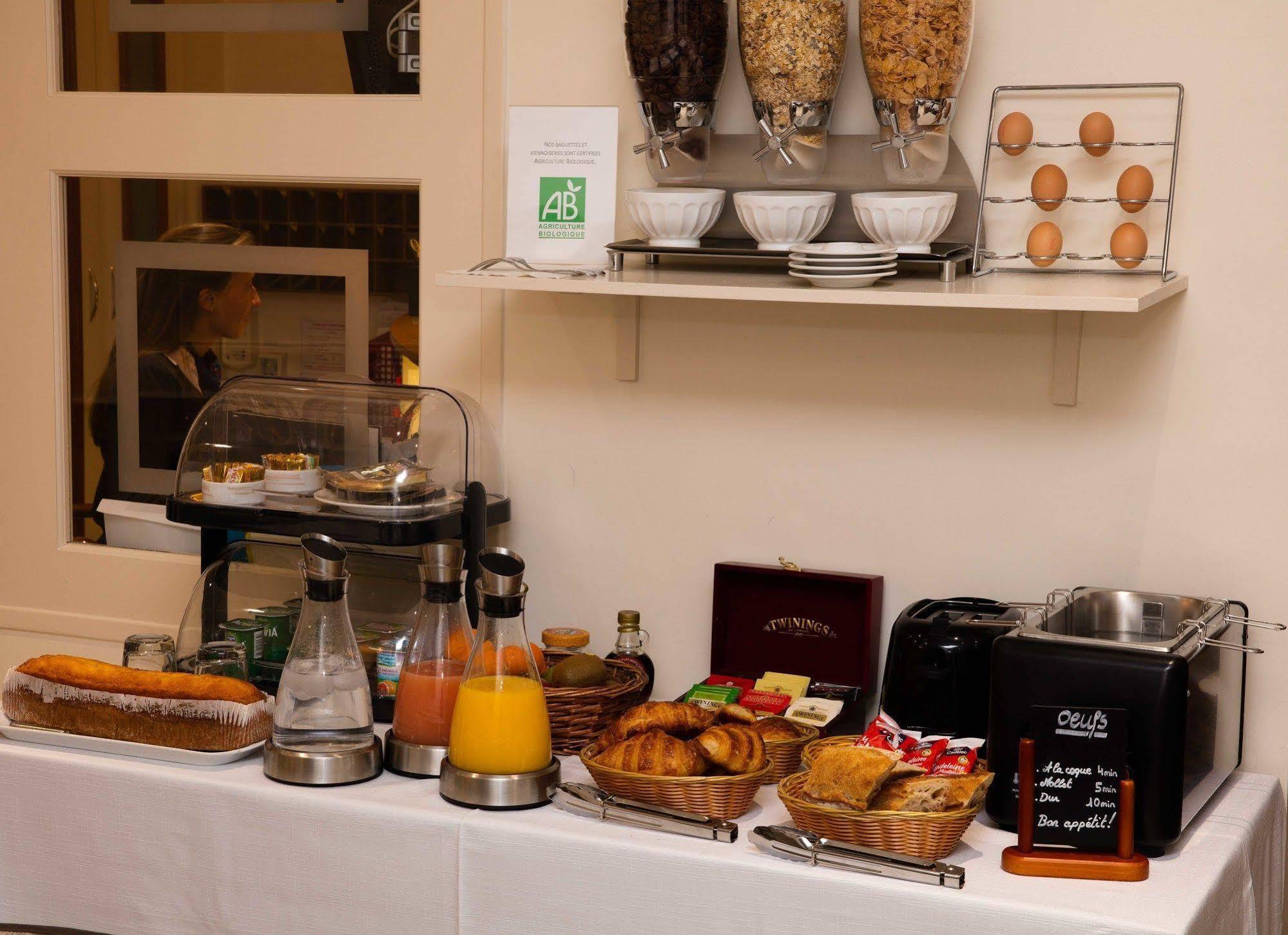 Hotel Queens Boutique Parigi
