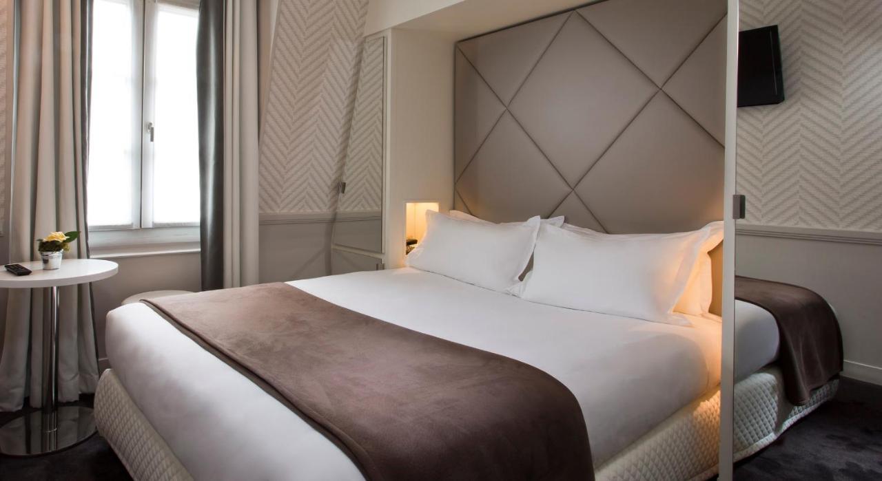 Longchamp Elysées Hotel