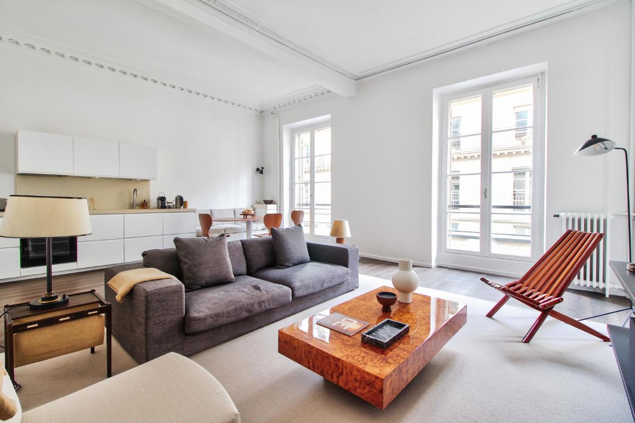 Appartamento Modern 3bdr/3bath - Louvre Museum/tuileries Parigi