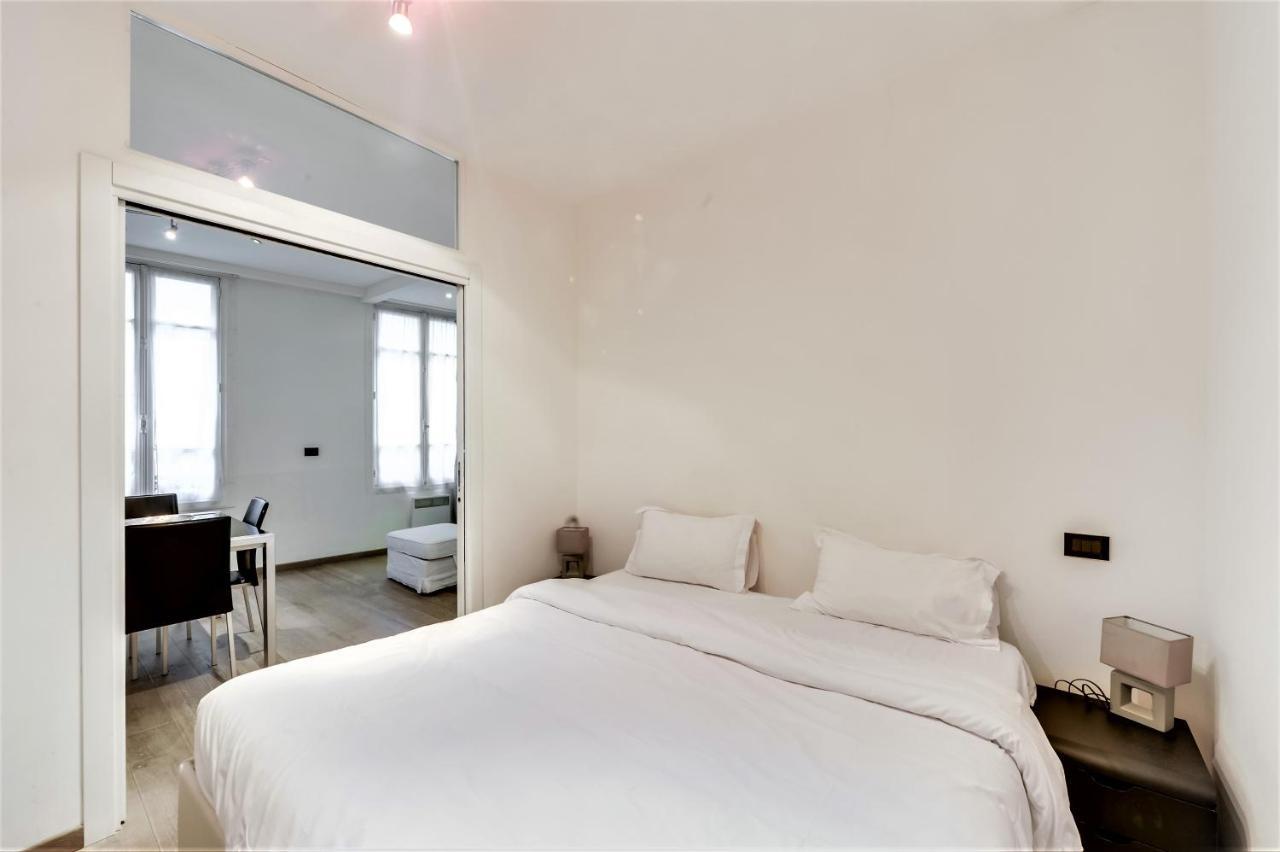 Apartment Marais Saint Paul Id 238 *