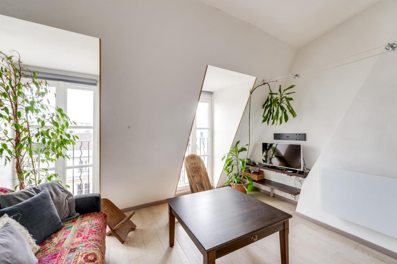 Appartamento 1st - Chatelet Les Halles - Rue Ferronnerie - Id 161 *