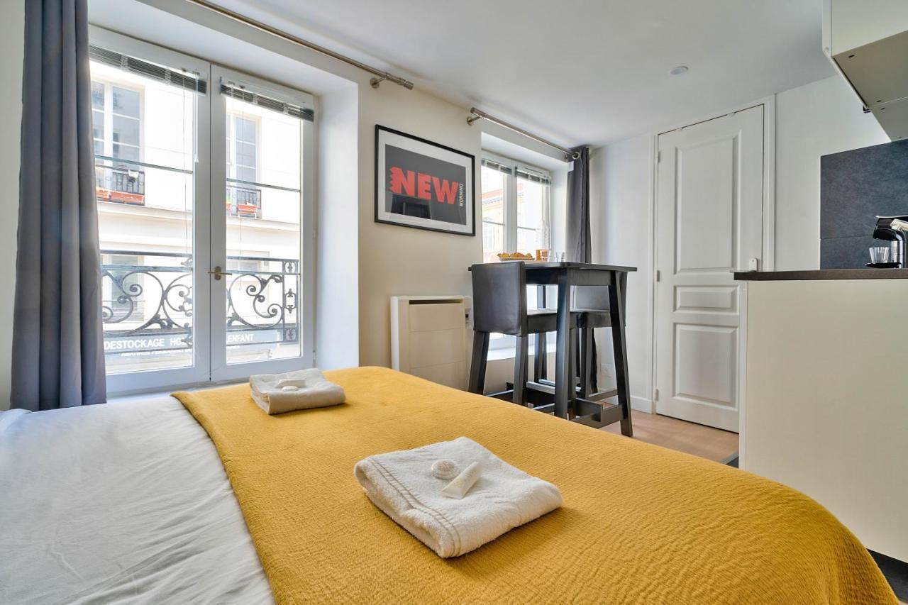 New And Bright In The Heart Of * Parigi