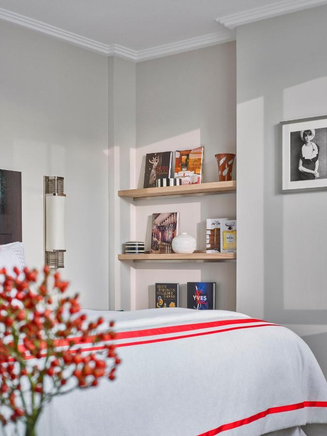 Hotel Plaza Athénée - Dorchester Collection 5*