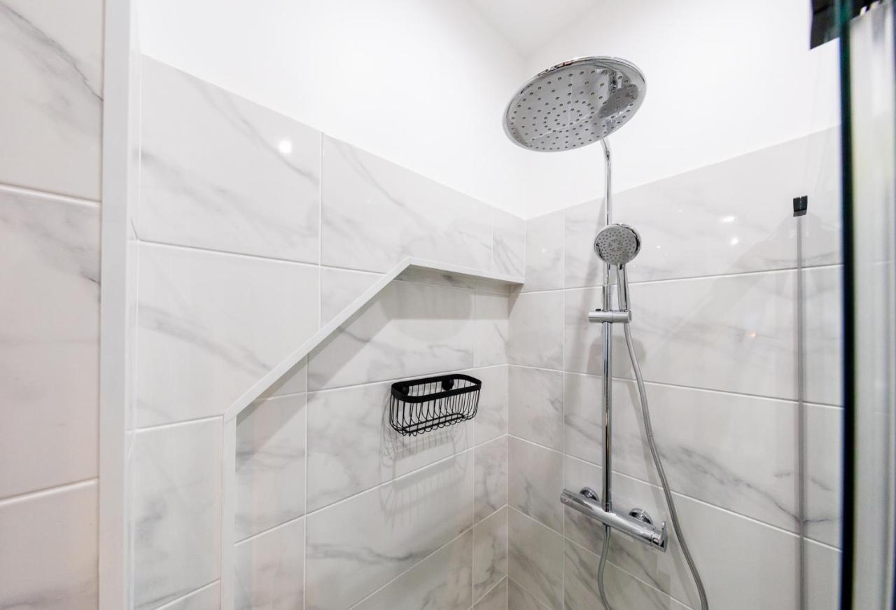 Luxurious And Cosy In The Center Of 14 * Parigi