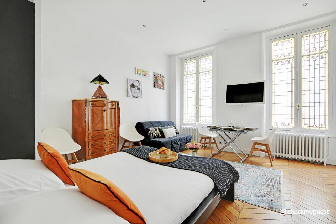Cmg Republique / Temple *