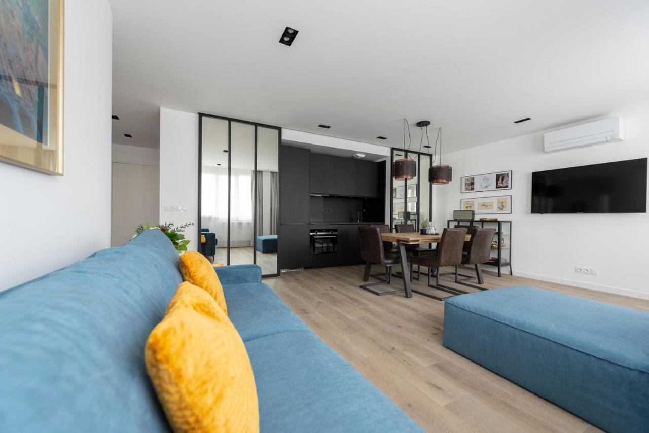 Apartment Atelier *