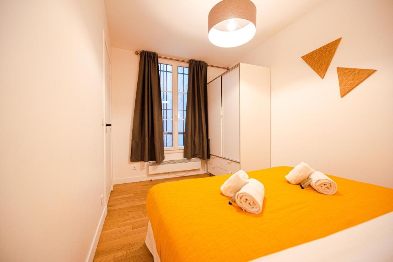 Aparthotel Mbm - Center Of *