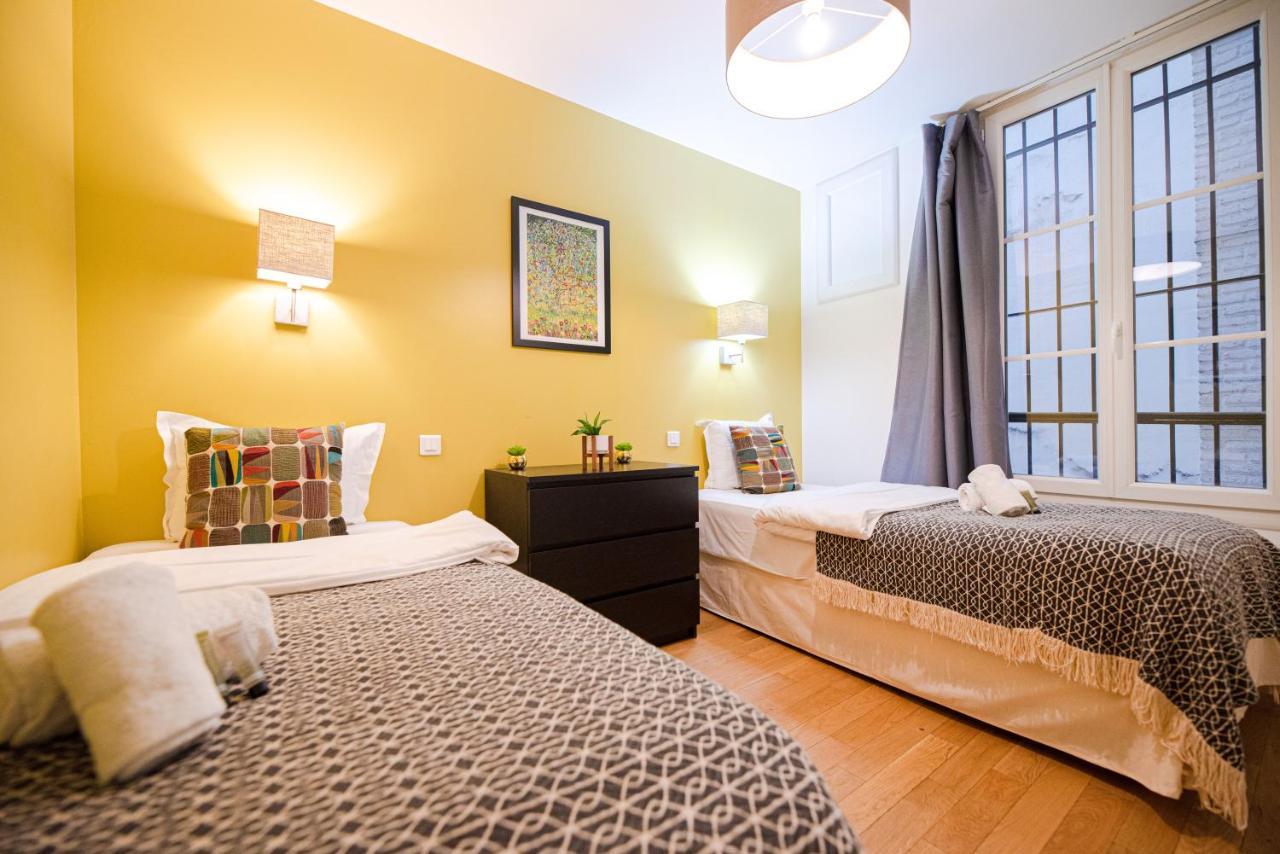 Mbm - Center Of Aparthotel Parigi