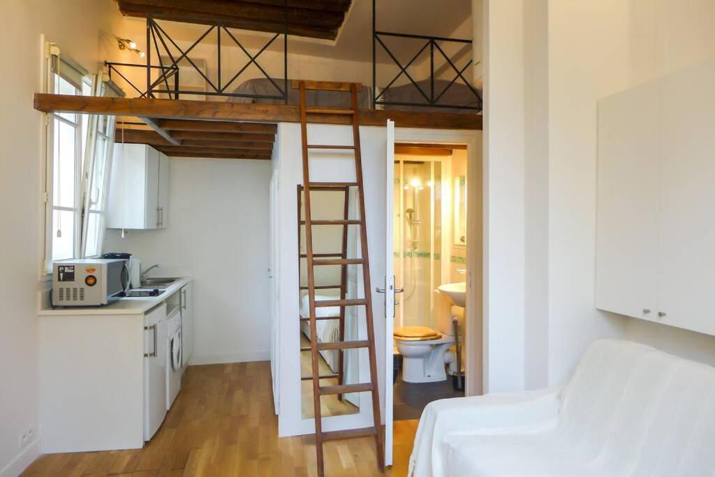 Chatelet Hyper Central Studio With Mezzanine