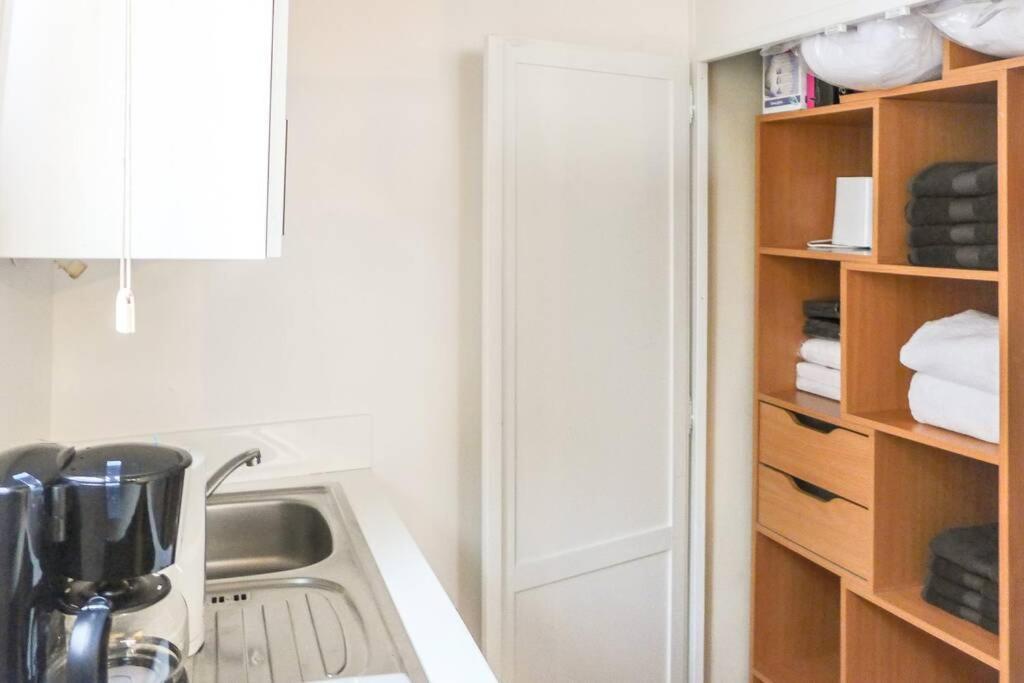 Chatelet Hyper Central Studio With Mezzanine Apartment Paris