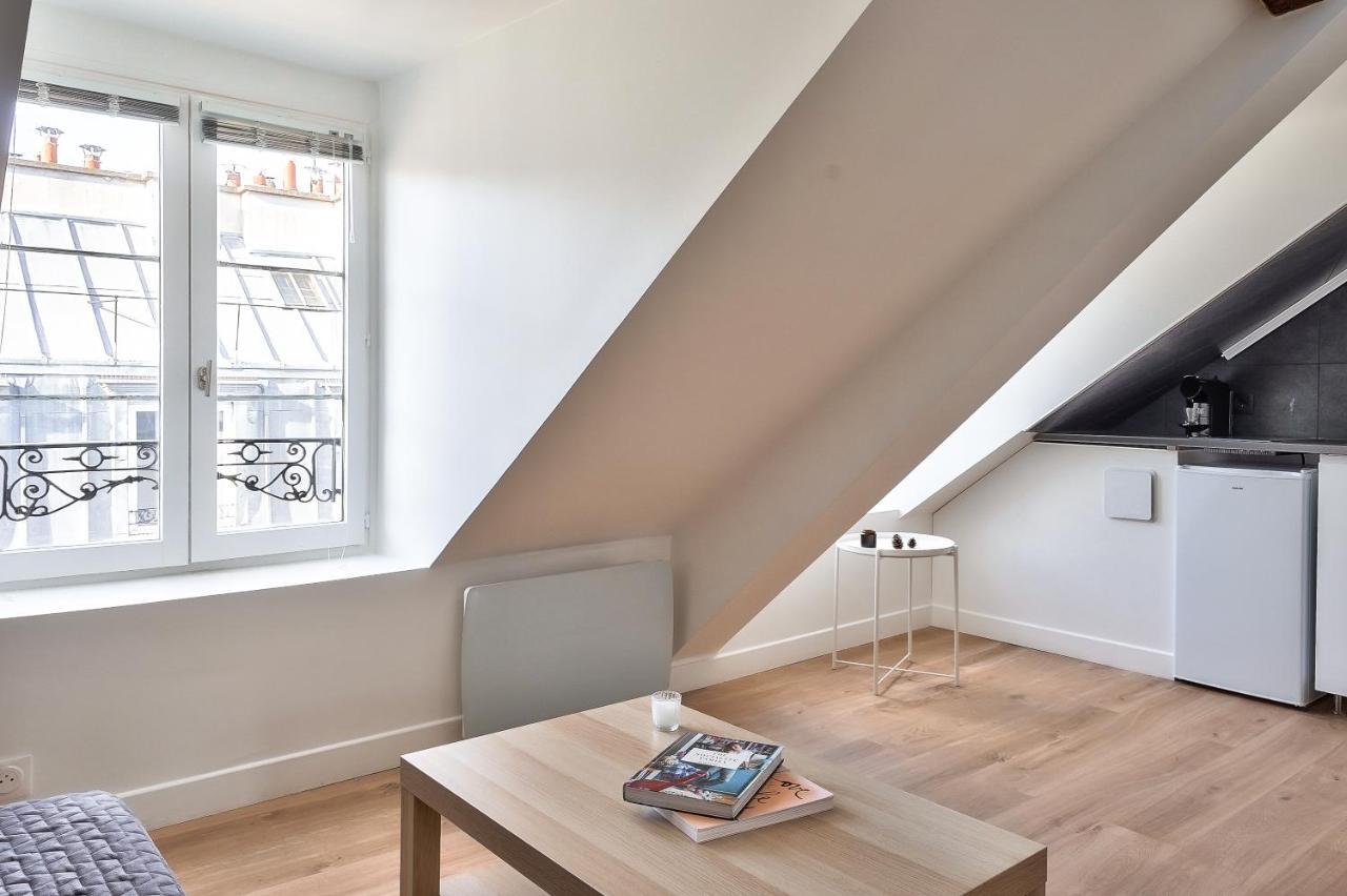 Charming 1 Bedroom In The Heart Of * Paris