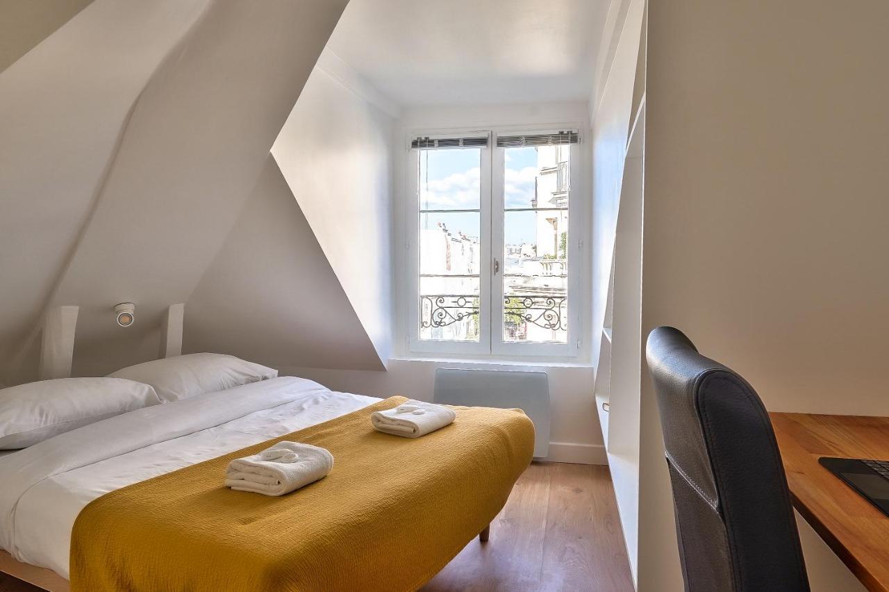 Charming 1 Bedroom In The Heart Of * Paris