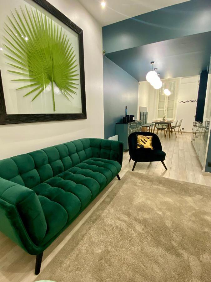 Republique Apartment *