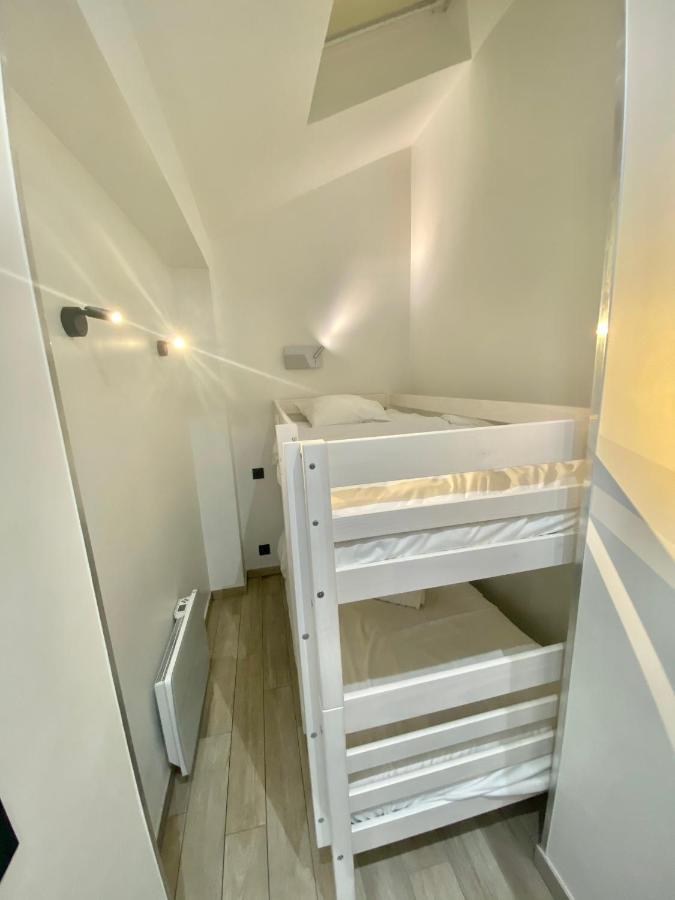 Apartment Republique
