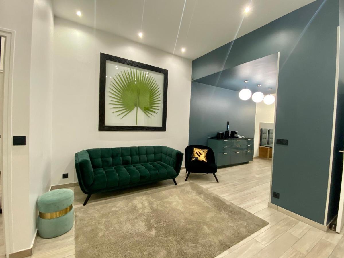 Apartment Republique *