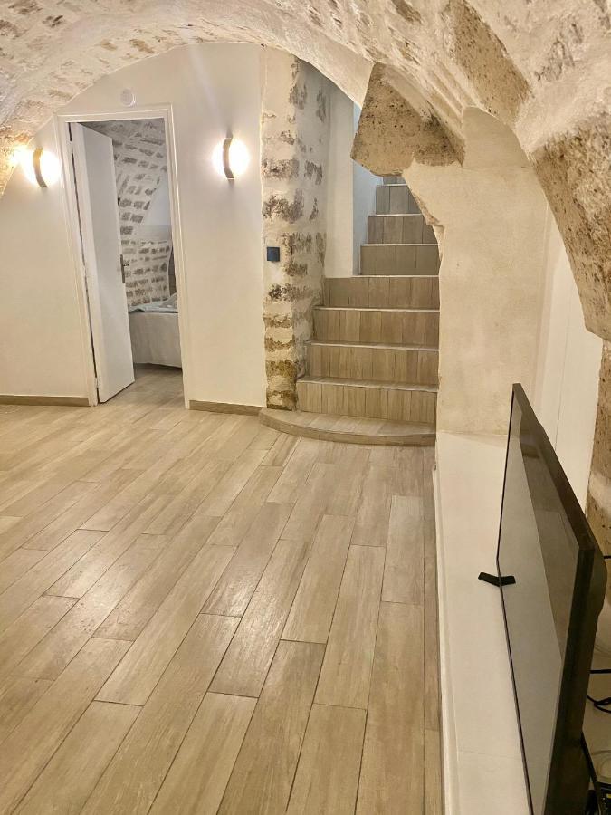 Apartment Republique Paris