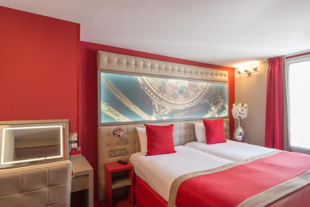 Hotel Regina Opera Grands Boulevards 4*