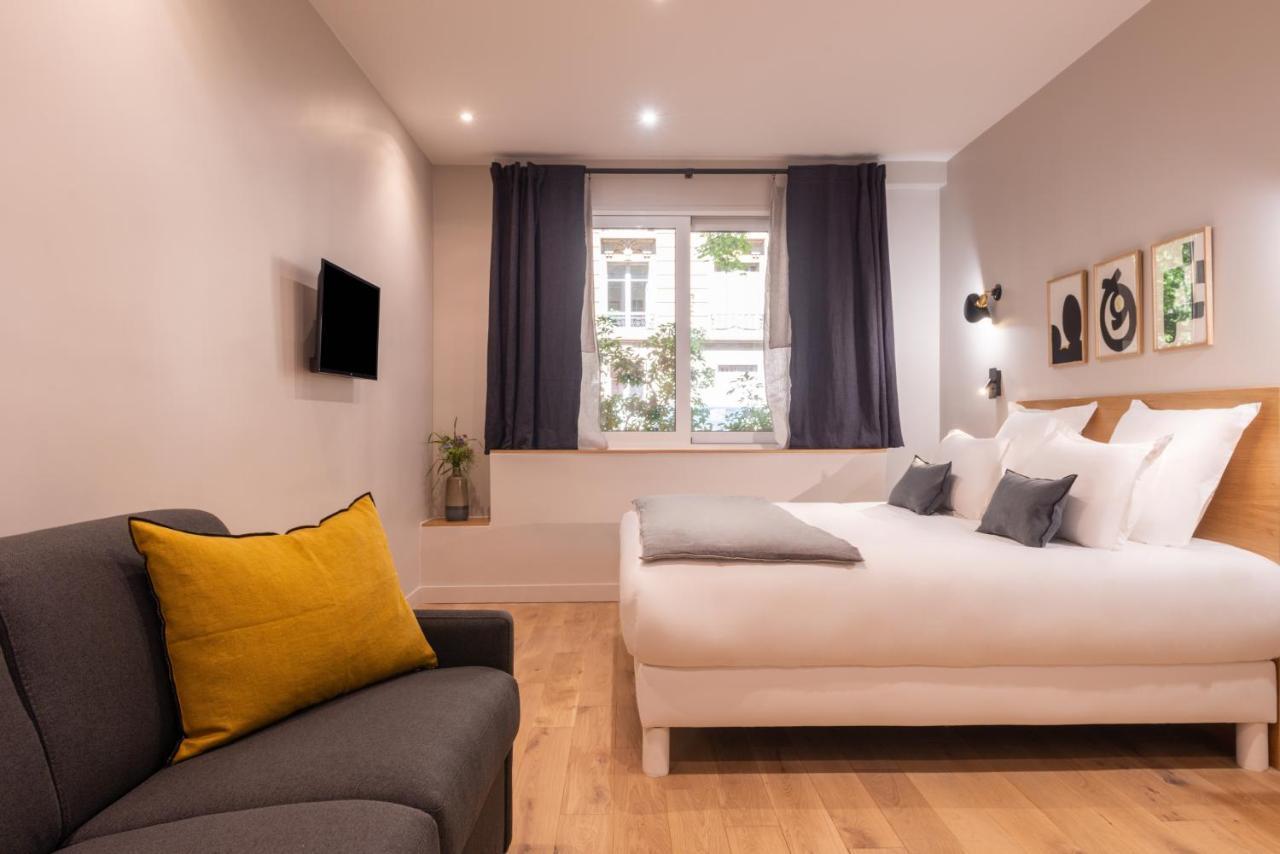 Bed & Breakfast Cmg - Boutique Hotel Chambre - 4P - Auteuil/ Michel Ange Parigi