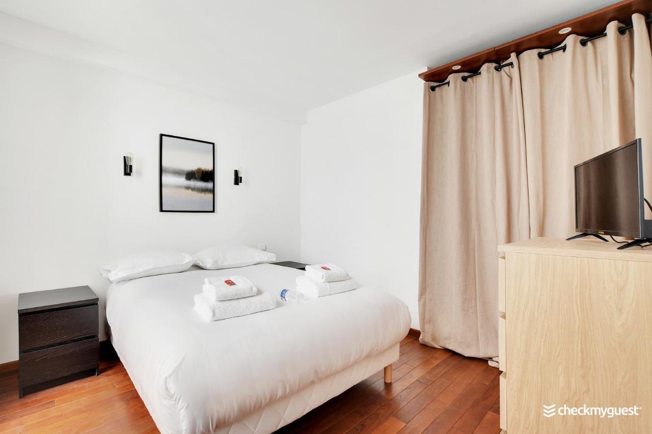 Apartment Cmg Serres/ Convention