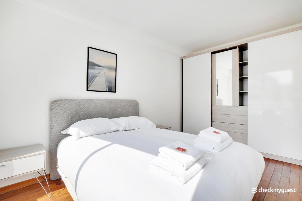 Cmg Serres/ Convention Apartment