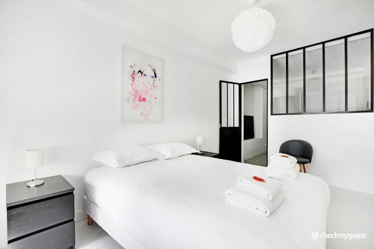 Cmg Serres/ Convention Apartment Paris
