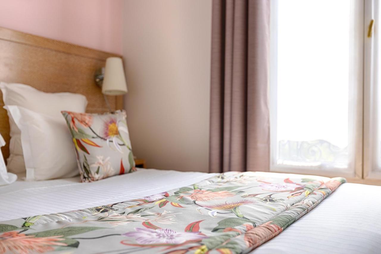 Grand Dore Hotel